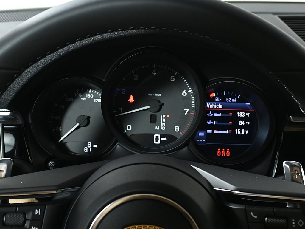 New 2026 Porsche Macan AWD/4WD image 20