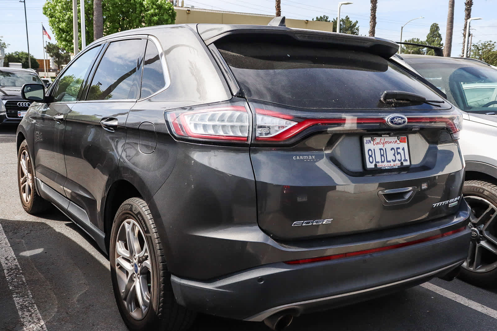Used 2018 Ford Edge Titanium w/ Technology Package image 5