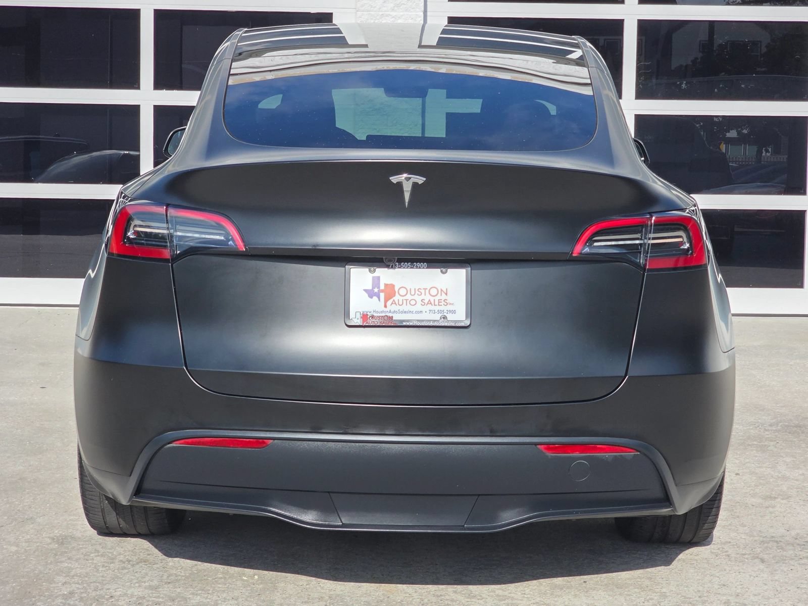 Used 2025 Tesla Model Y Long Range RWD image 6
