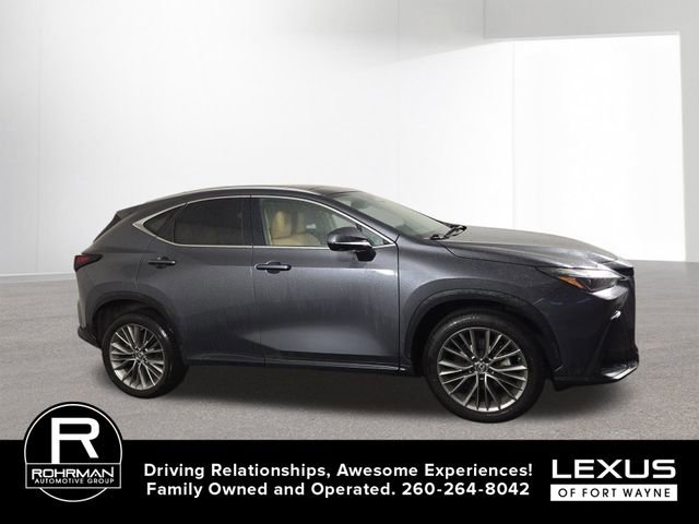 Used 2022 Lexus NX 300h AWD w/ Vision Package image 5