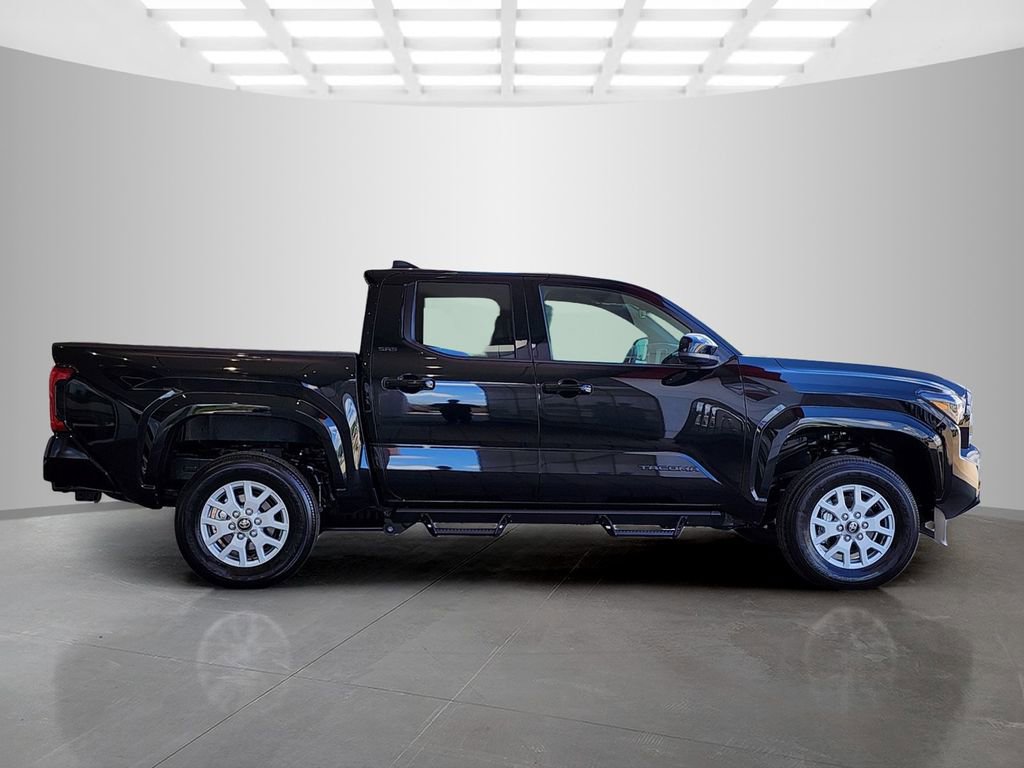 New 2026 Toyota Tacoma SR5 AWD/4WD image 2