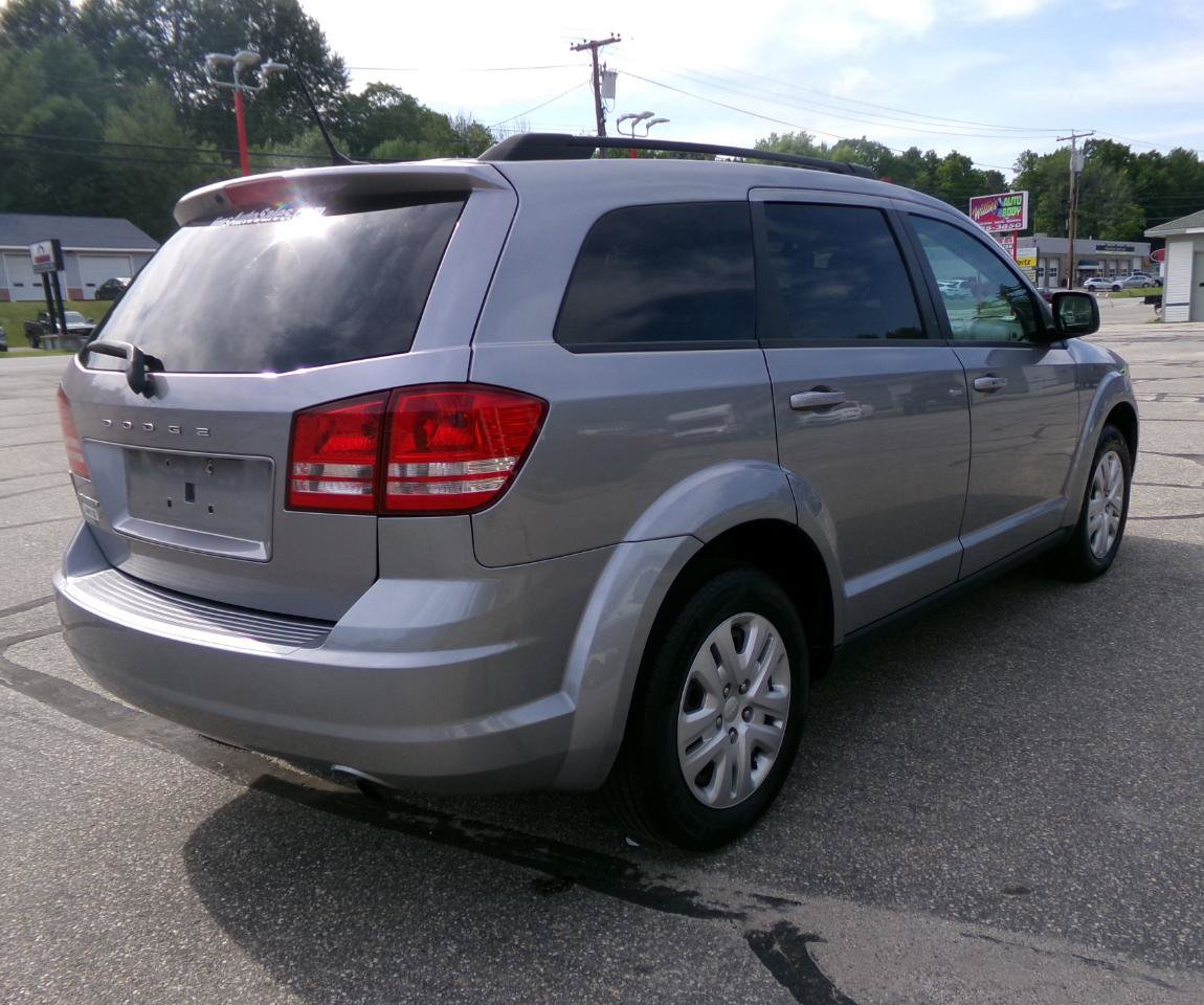 Used 2016 Dodge Journey SE w/ Flexible Seating Group FWD image 5