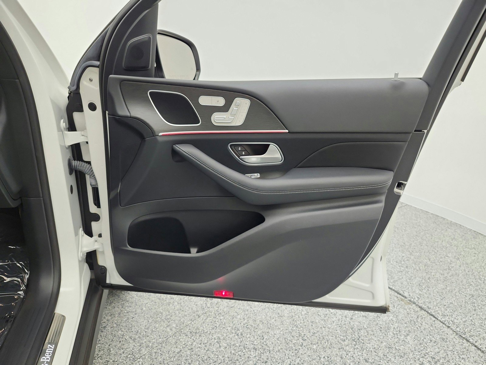 Certified 2024 Mercedes-Benz GLE 350 4MATIC image 22