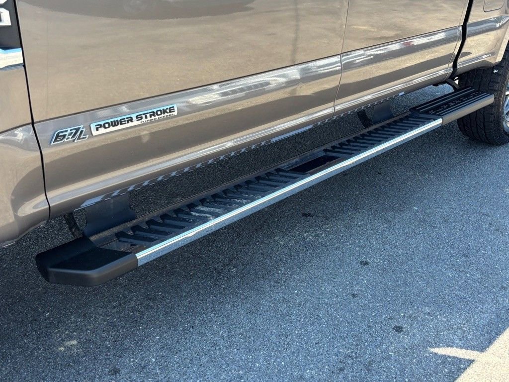 Used 2020 Ford F250 Lariat w/ Lariat Value Package image 14