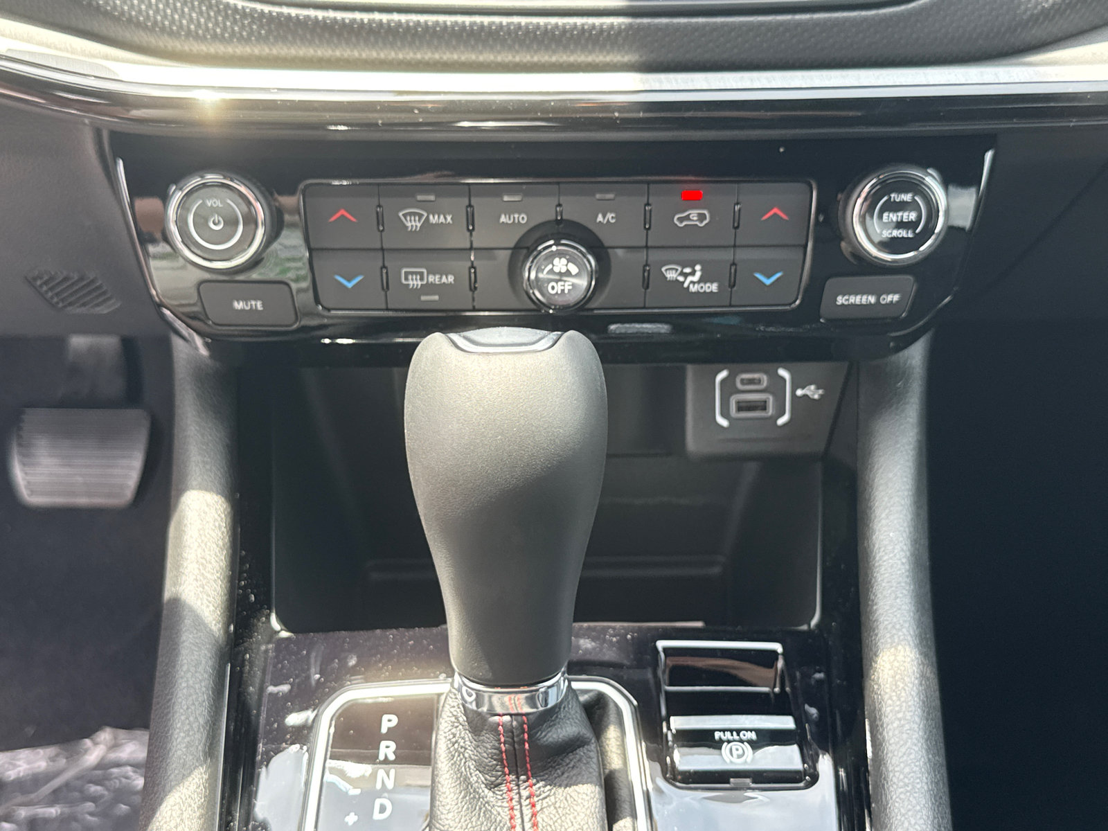 New 2026 Jeep Compass Trailhawk AWD/4WD image 12