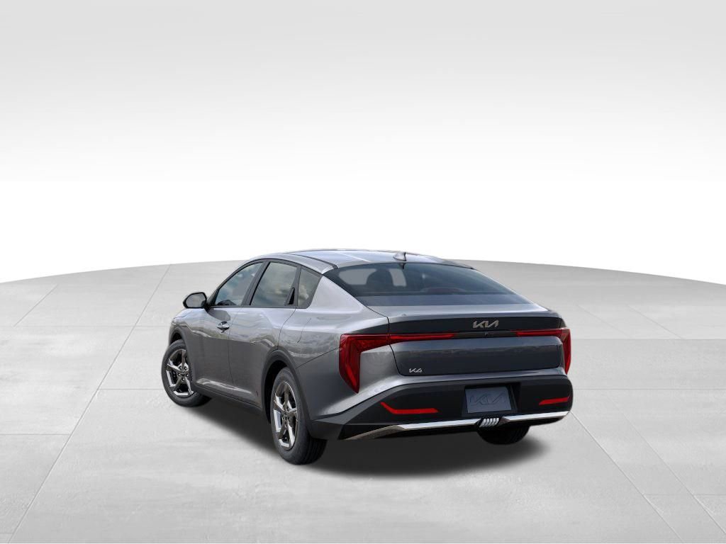 New 2026 Kia K4 LXS image 4