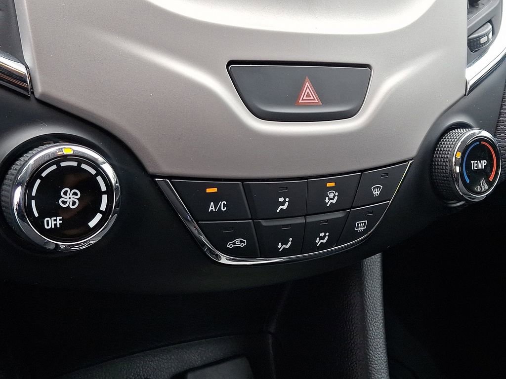 Used 2018 Chevrolet Cruze LS image 15