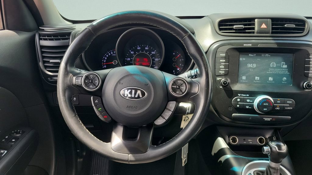 Used 2019 Kia Soul + FWD image 12