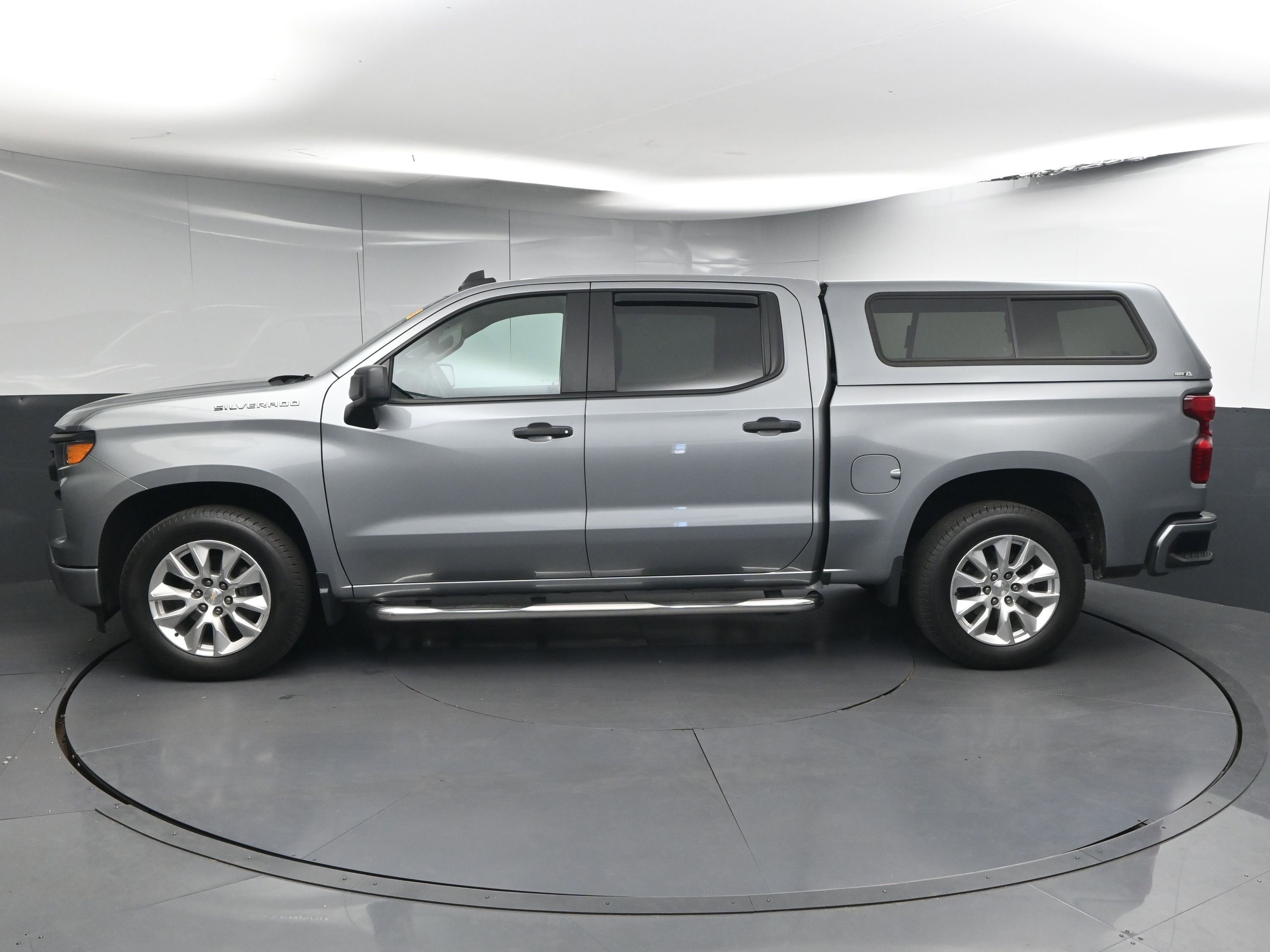 Used 2024 Chevrolet Silverado 1500 Custom image 9