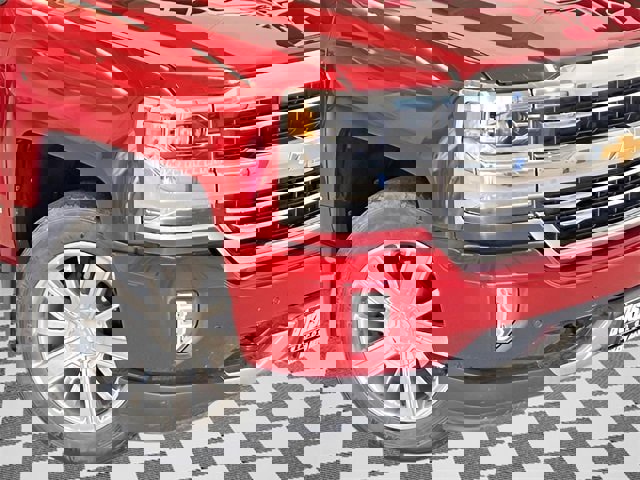 Used 2018 Chevrolet Silverado 1500 High Country image 30