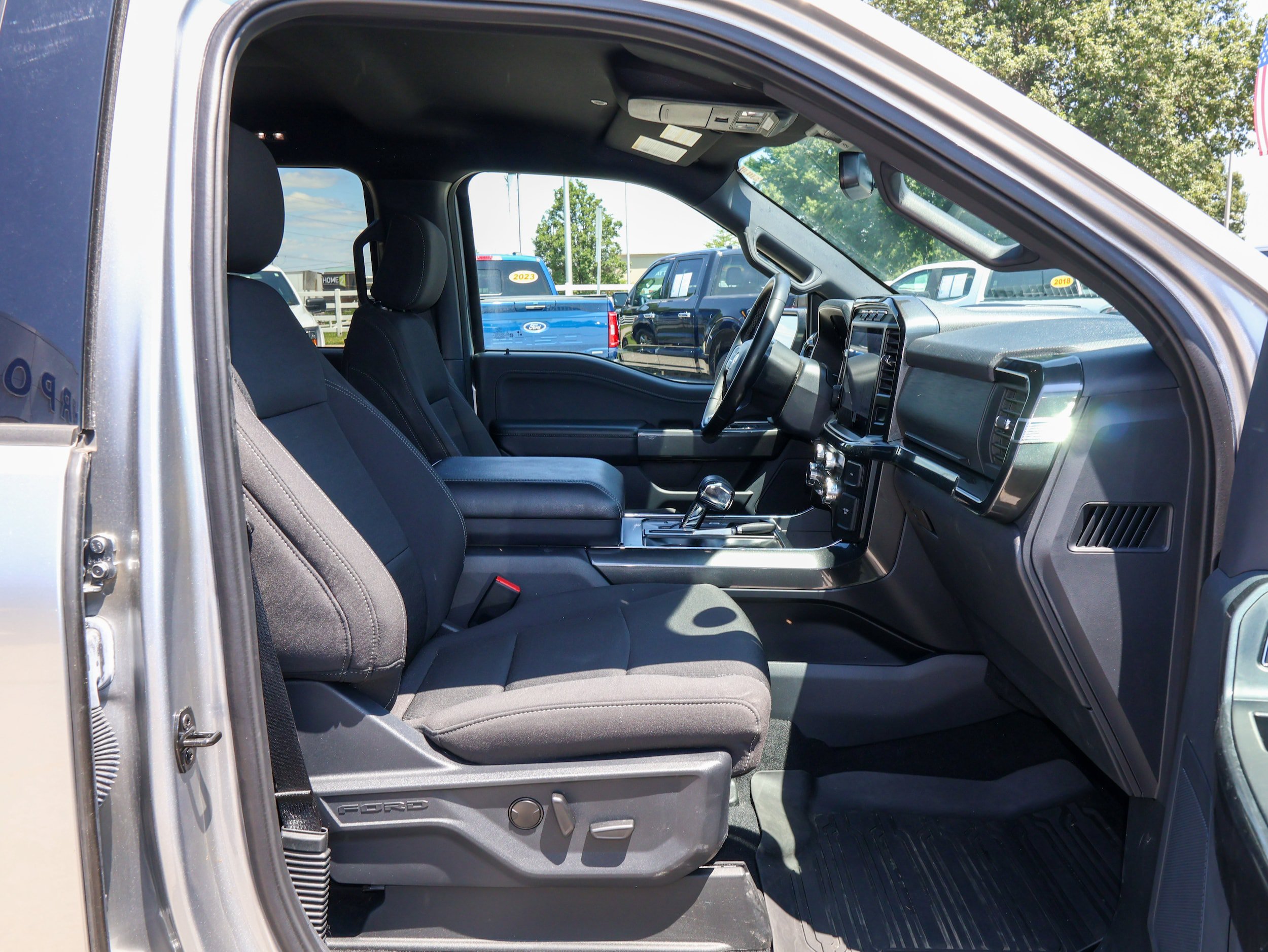 Used 2023 Ford F150 XLT w/ Equipment Group 302A High AWD/4WD image 31