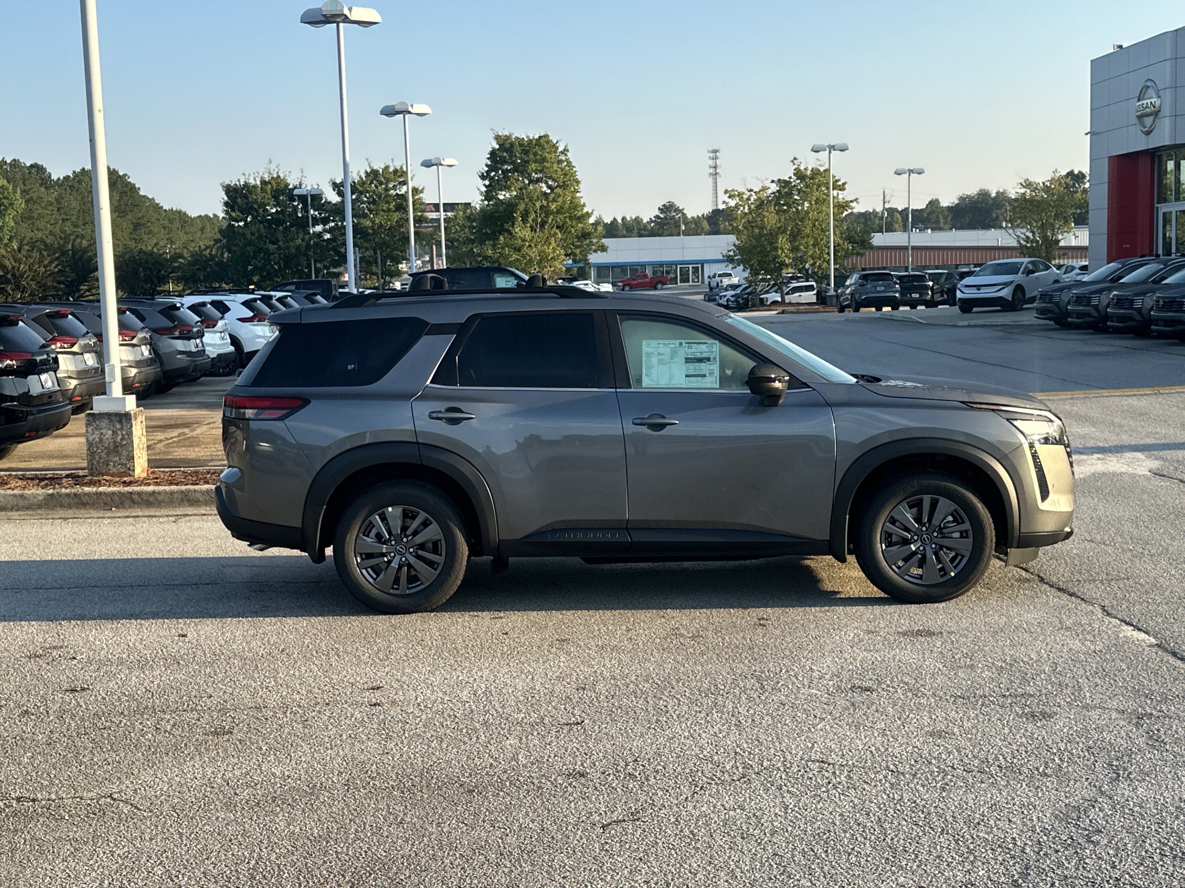 New 2026 Nissan Pathfinder SV FWD image 4