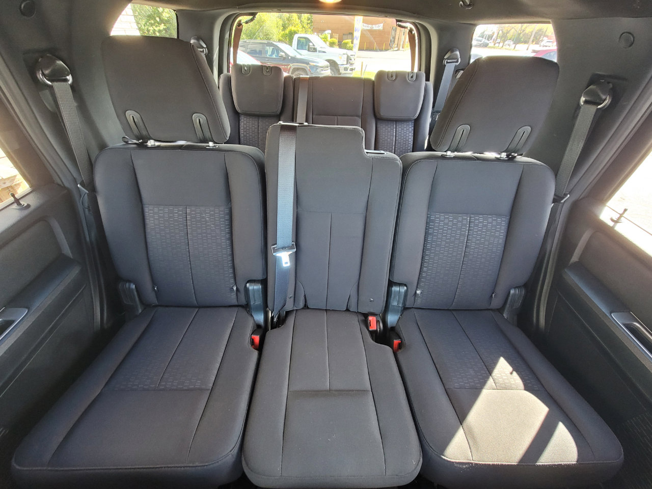 Used 2016 Ford Expedition XLT image 33