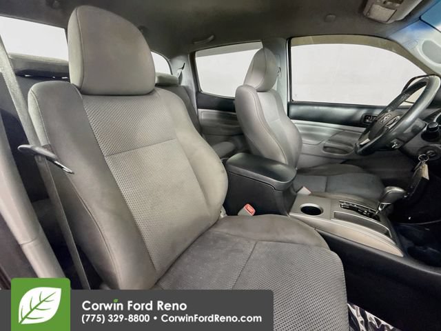 Used 2014 Toyota Tacoma 4x4 Double Cab w/ TRD Sport Package image 28