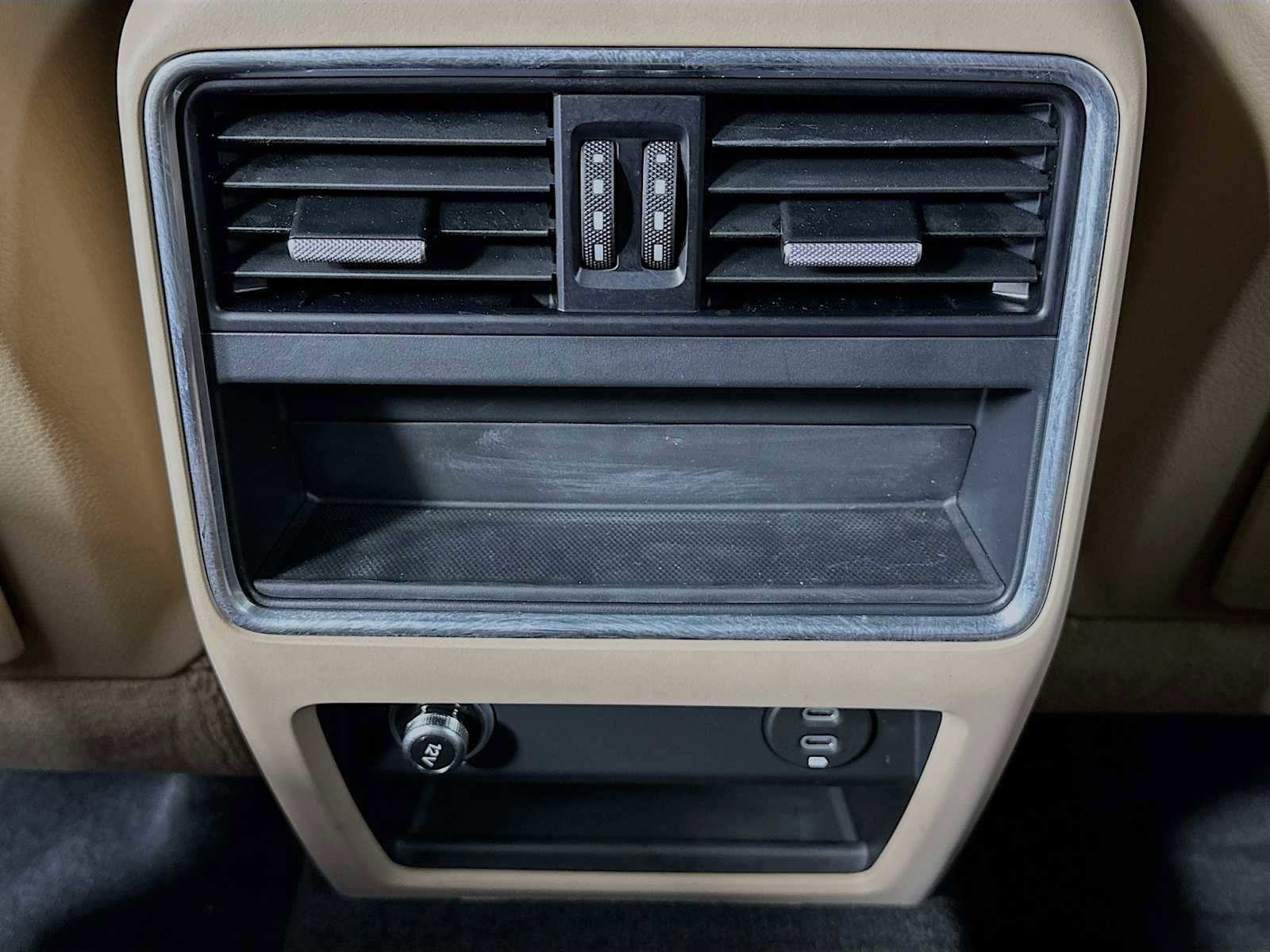 Certified 2022 Porsche Cayenne E-Hybrid image 26