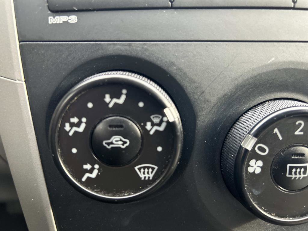 Used 2009 Toyota Corolla S image 33