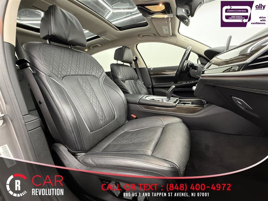 Used 2020 BMW 740i RWD image 37
