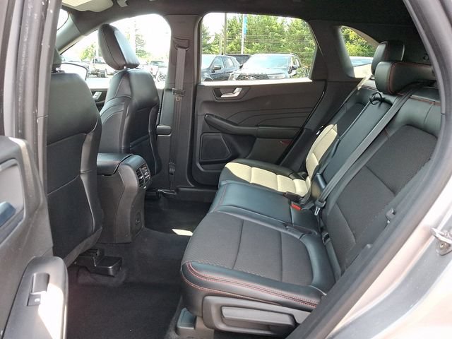 Certified 2023 Ford Escape ST-Line Elite AWD/4WD image 11