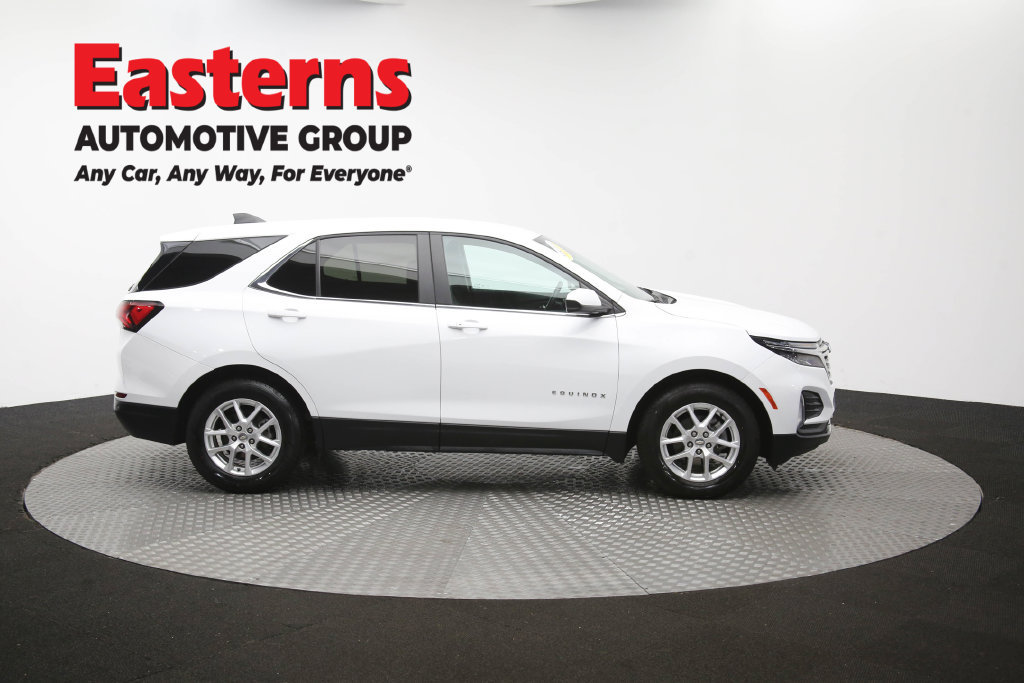 Used 2024 Chevrolet Equinox LT FWD image 46