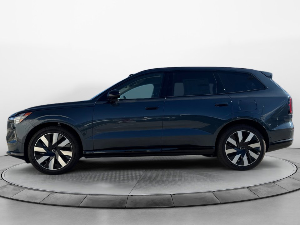 New 2025 Volvo EX90 Ultra image 4