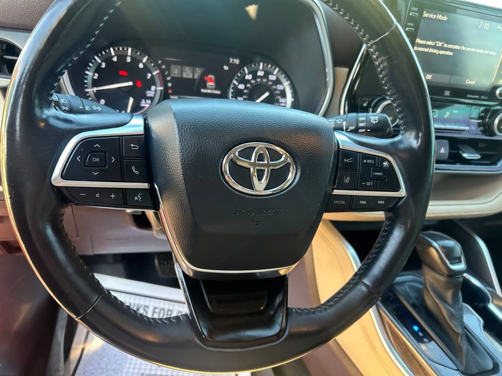 Used 2020 Toyota Highlander Limited AWD/4WD image 26