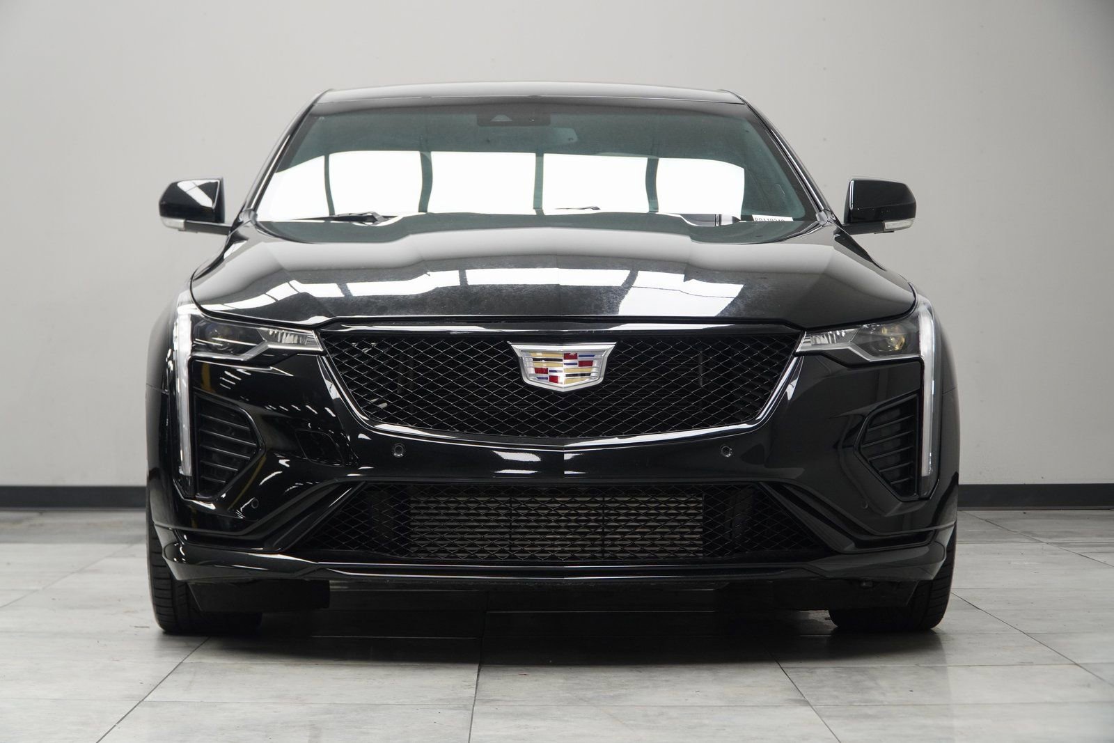 Used 2023 Cadillac CT4 V w/ Navigation Package image 7