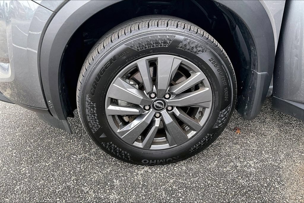 Used 2024 Nissan Pathfinder S AWD/4WD image 11