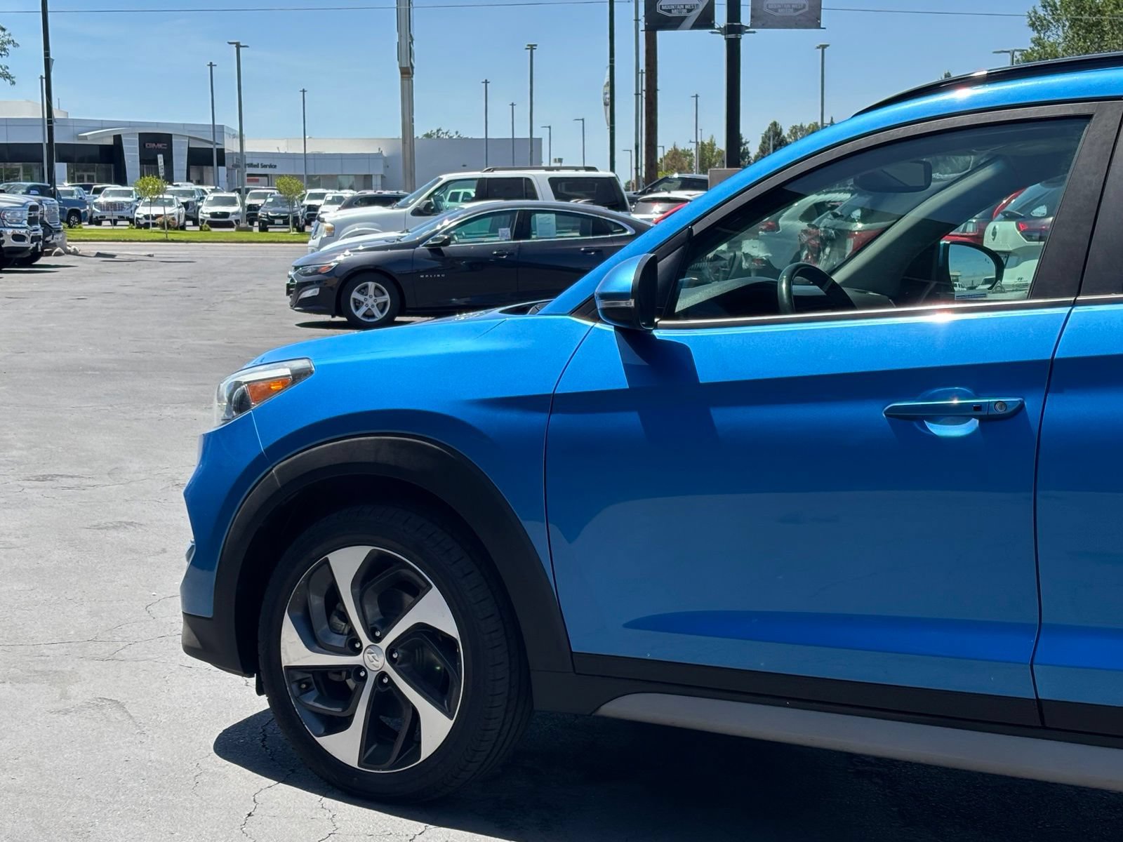 Used 2018 Hyundai Tucson Value w/ Cargo Package AWD/4WD image 6
