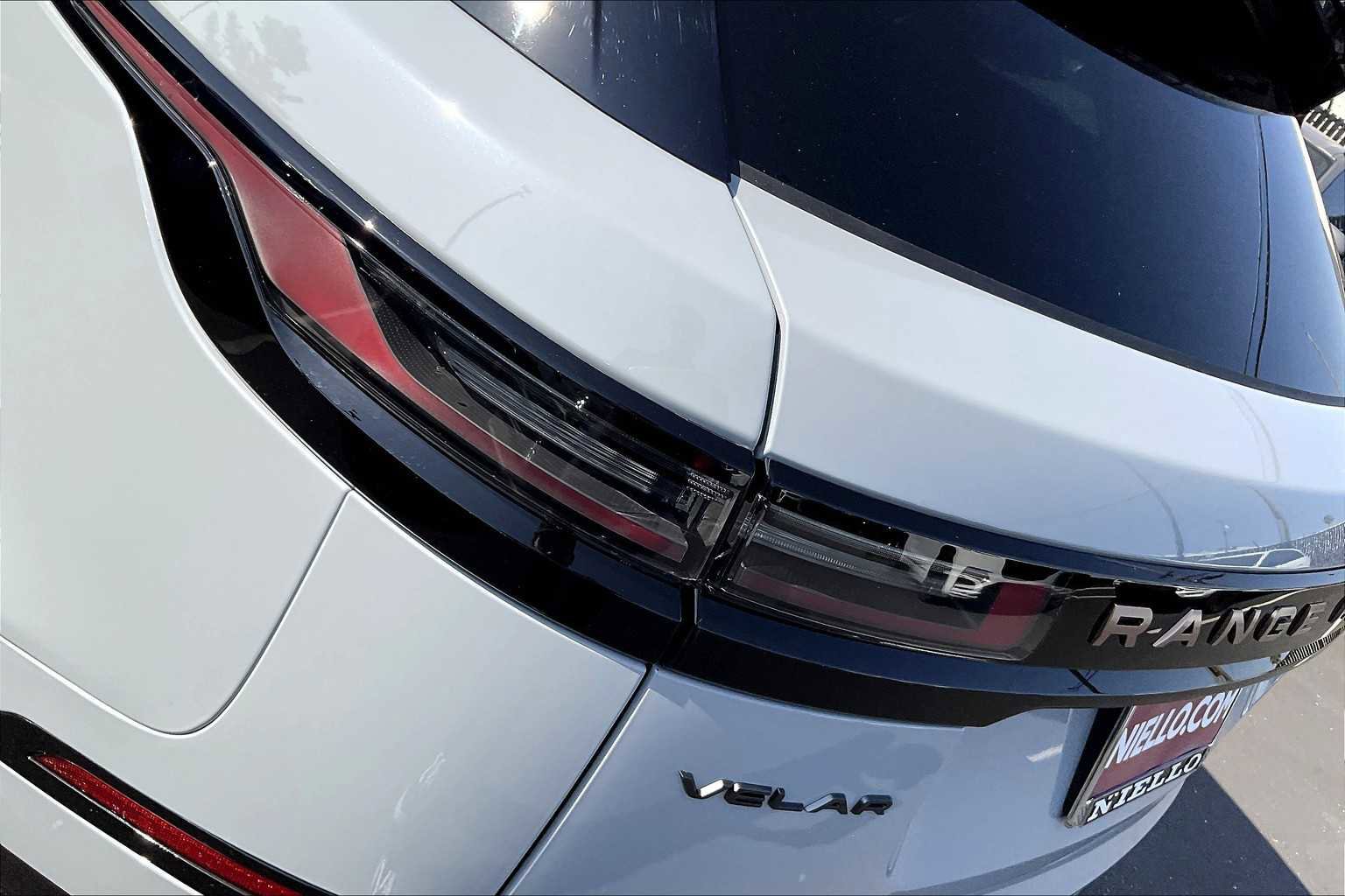 New 2026 Land Rover Range Rover Velar Autobiography image 25