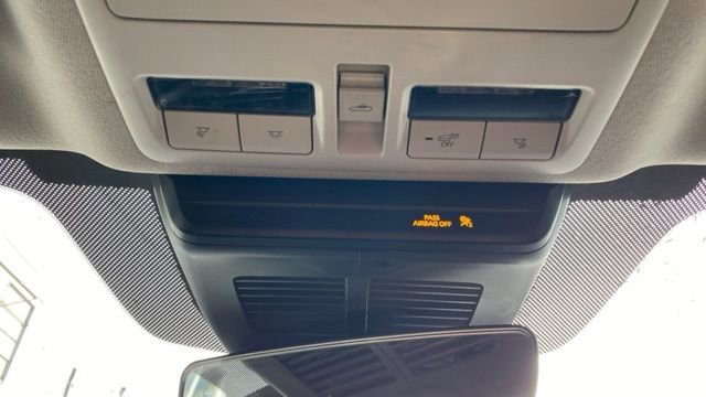 Used 2024 MAZDA MAZDA3 s image 34