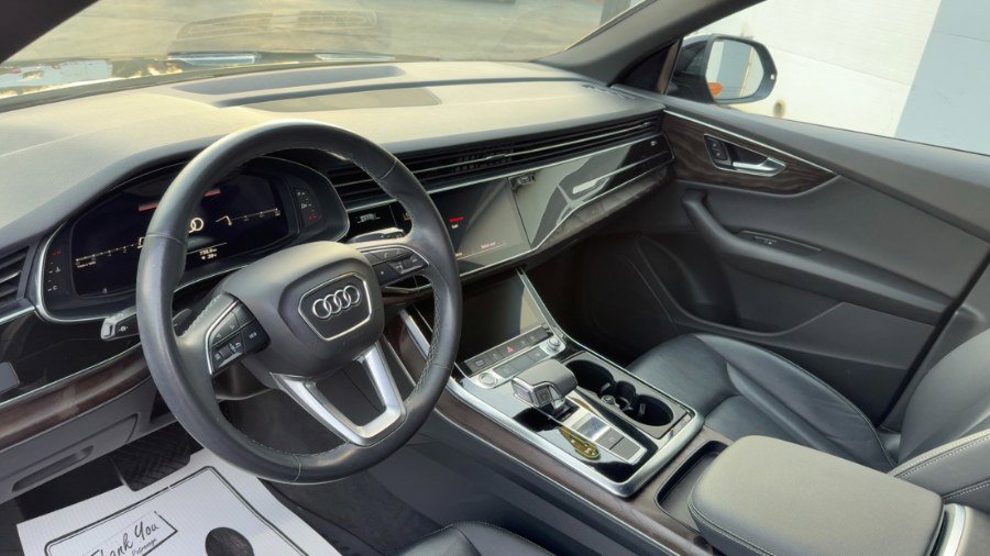 Used 2021 Audi Q8 Premium w/ Black Optic Package image 10