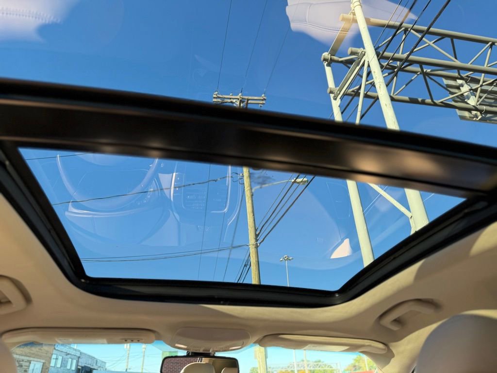 Used 2018 Lincoln MKX Reserve w/ Lincoln MKX Climate Package image 23