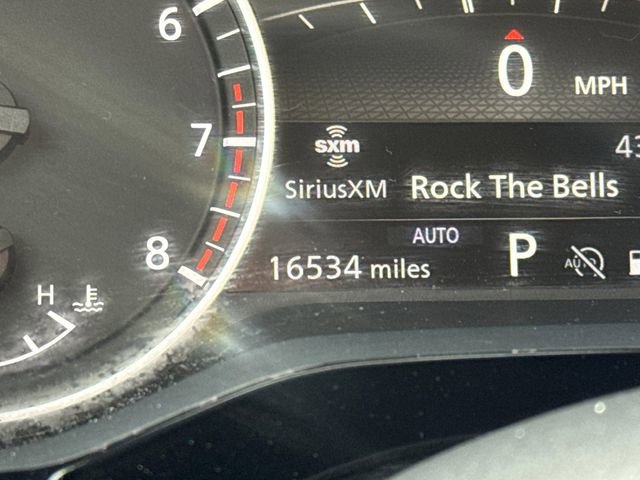 Used 2024 Nissan Pathfinder SL image 6