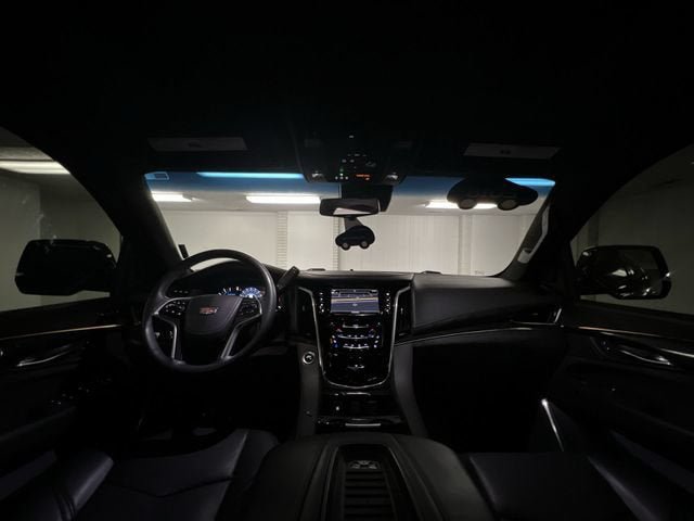 Certified 2018 Cadillac Escalade Platinum AWD/4WD image 21