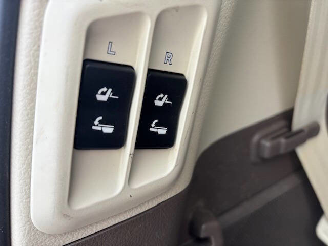 Used 2012 Lexus GX 460 Premium image 13