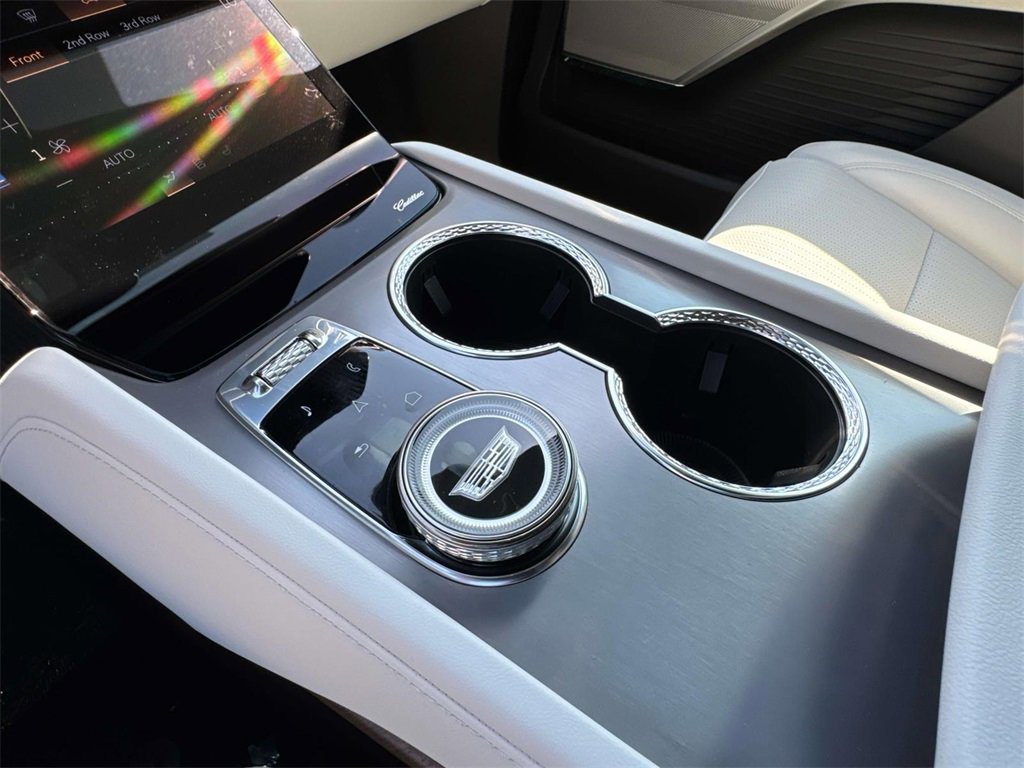 New 2026 Cadillac Vistiq Sport image 15
