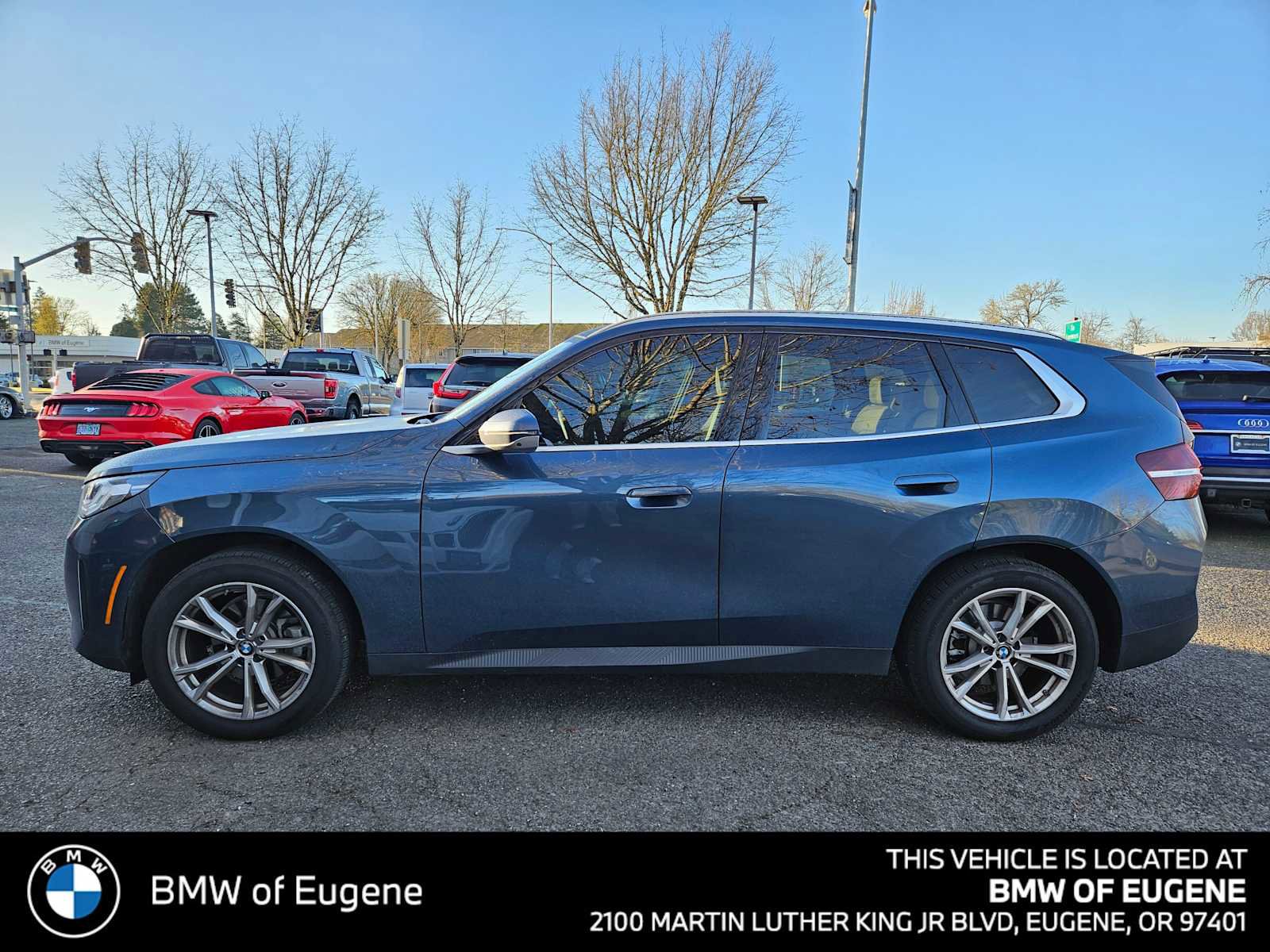 Used 2025 BMW X3 xDrive30i w/ Premium Package image 6