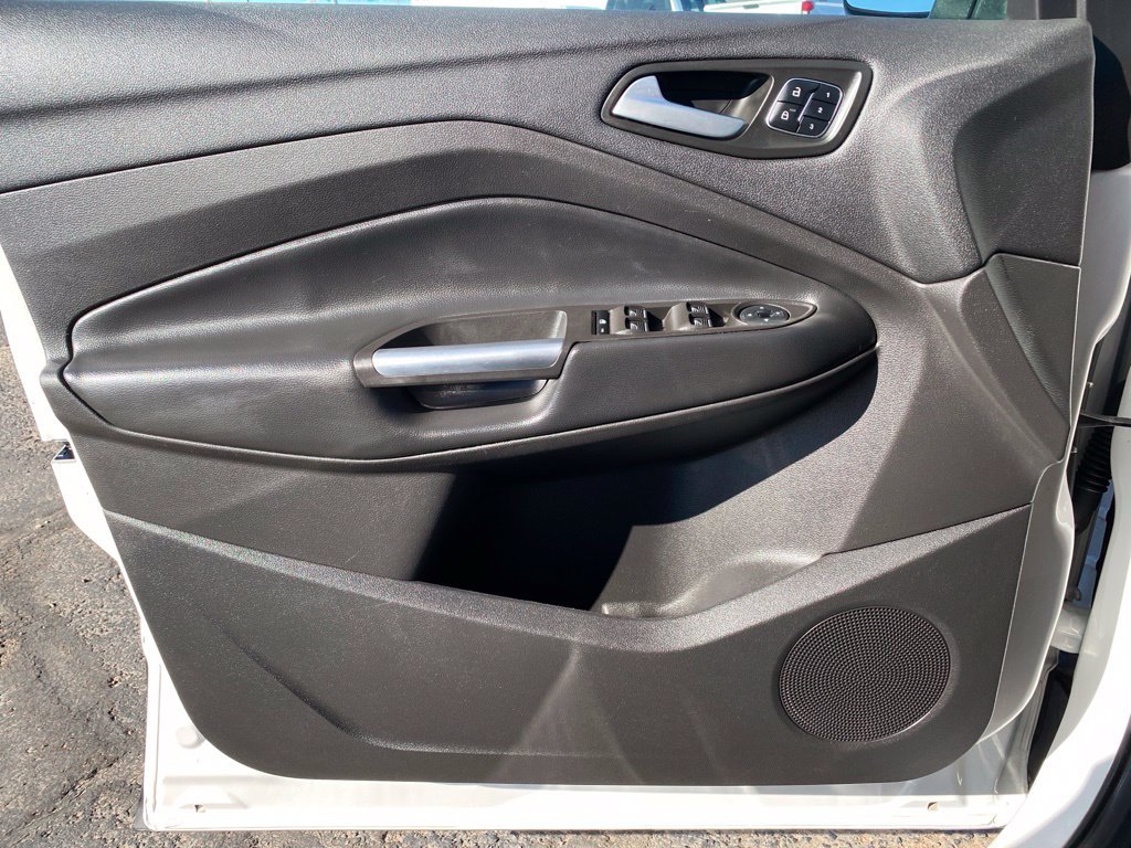 Used 2019 Ford Escape Titanium FWD image 38