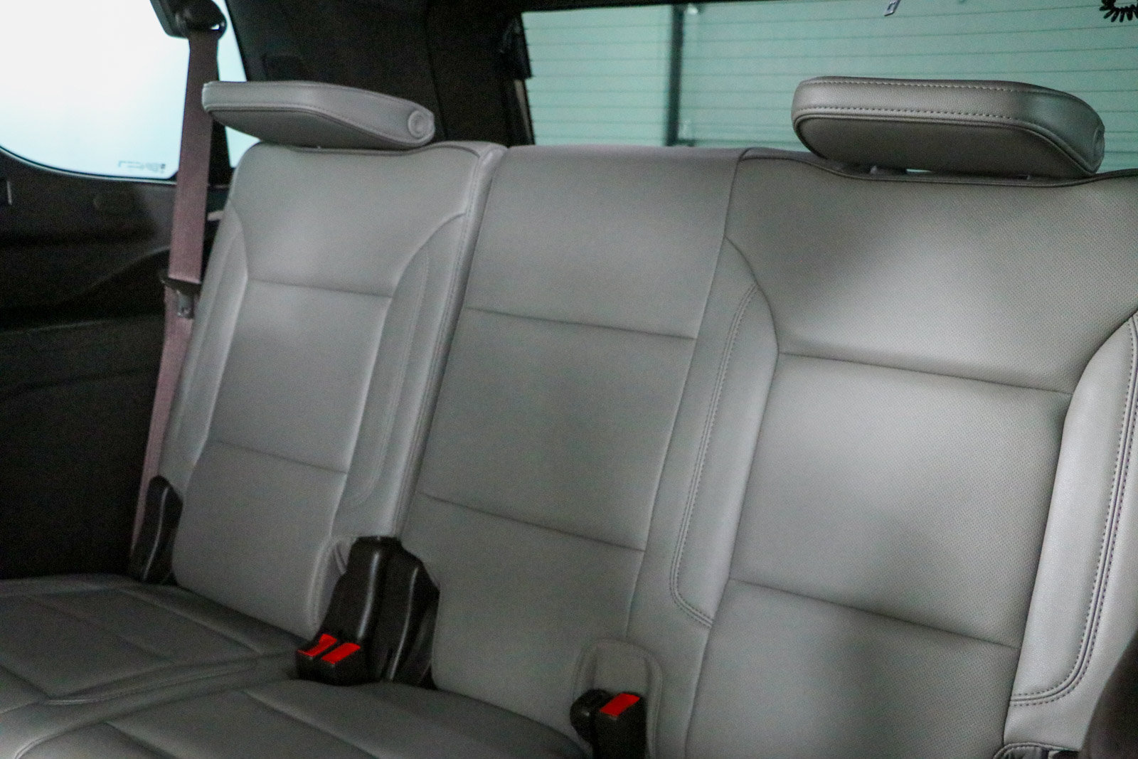 Used 2022 GMC Yukon SLT w/ SLT Premium Package RWD image 29