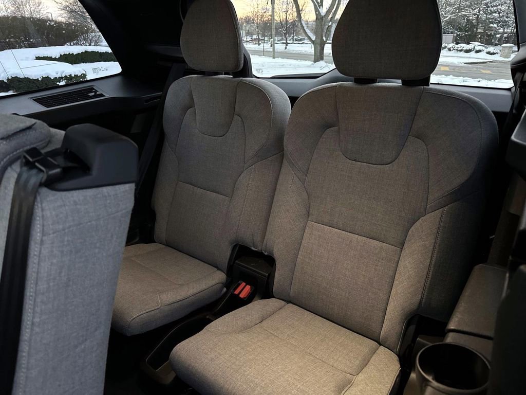Used 2025 Volvo XC90 T8 Ultra image 29
