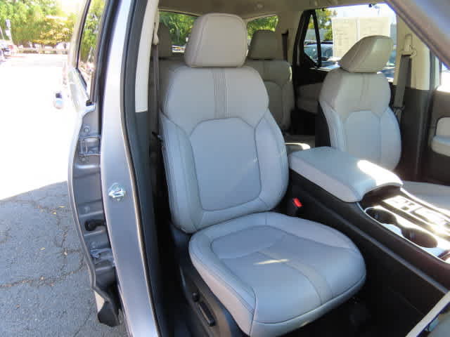 Used 2024 Honda Pilot Touring image 20