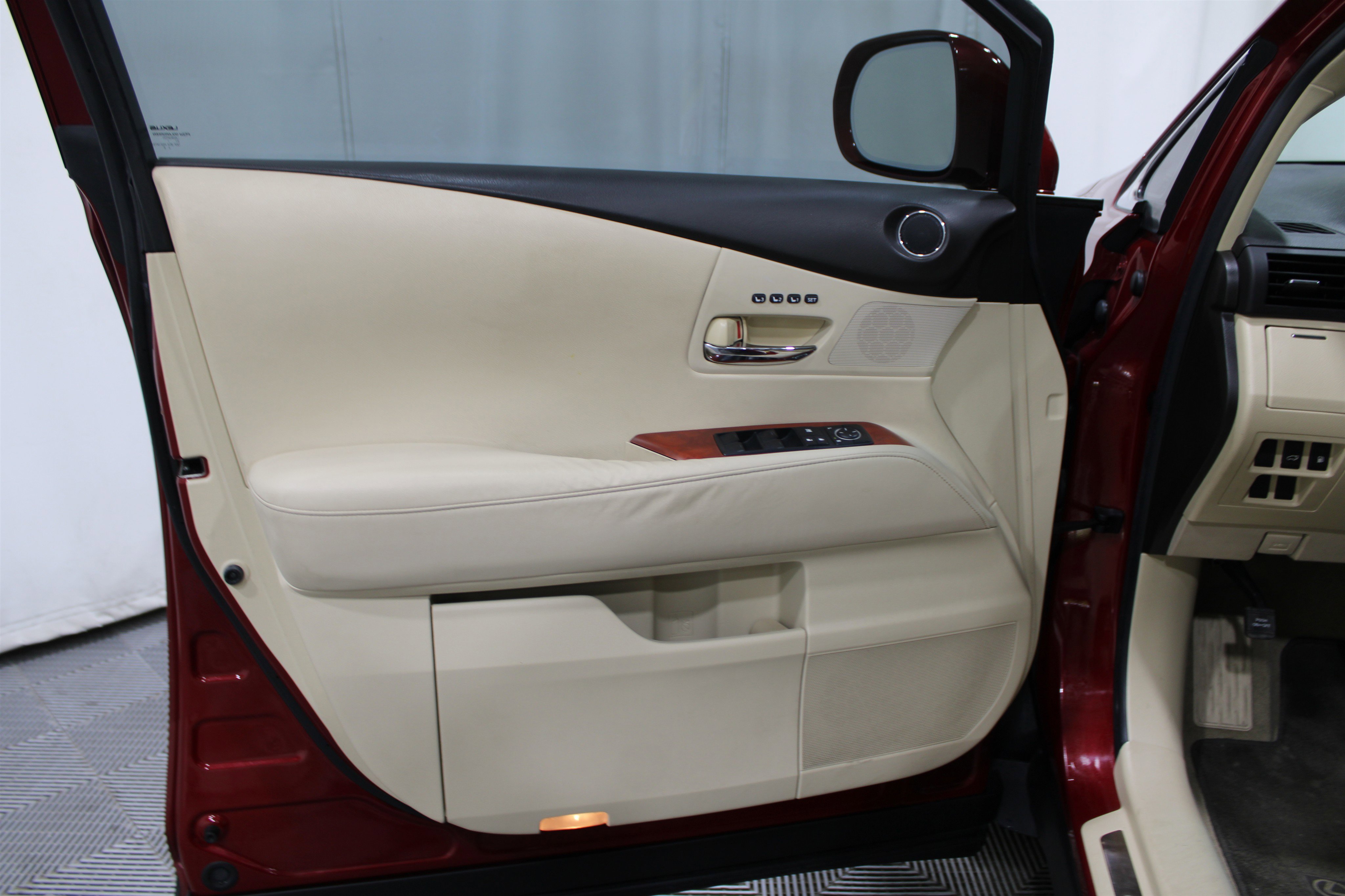 Used 2012 Lexus RX 350 AWD w/ Premium Pkg image 6