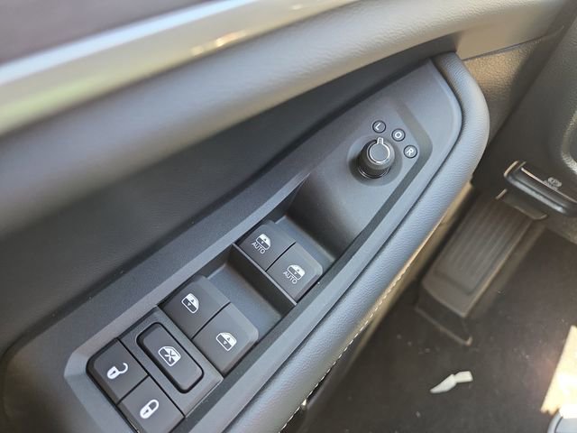 New 2025 Jeep Grand Cherokee Limited w/ Black Appearance Package image 32