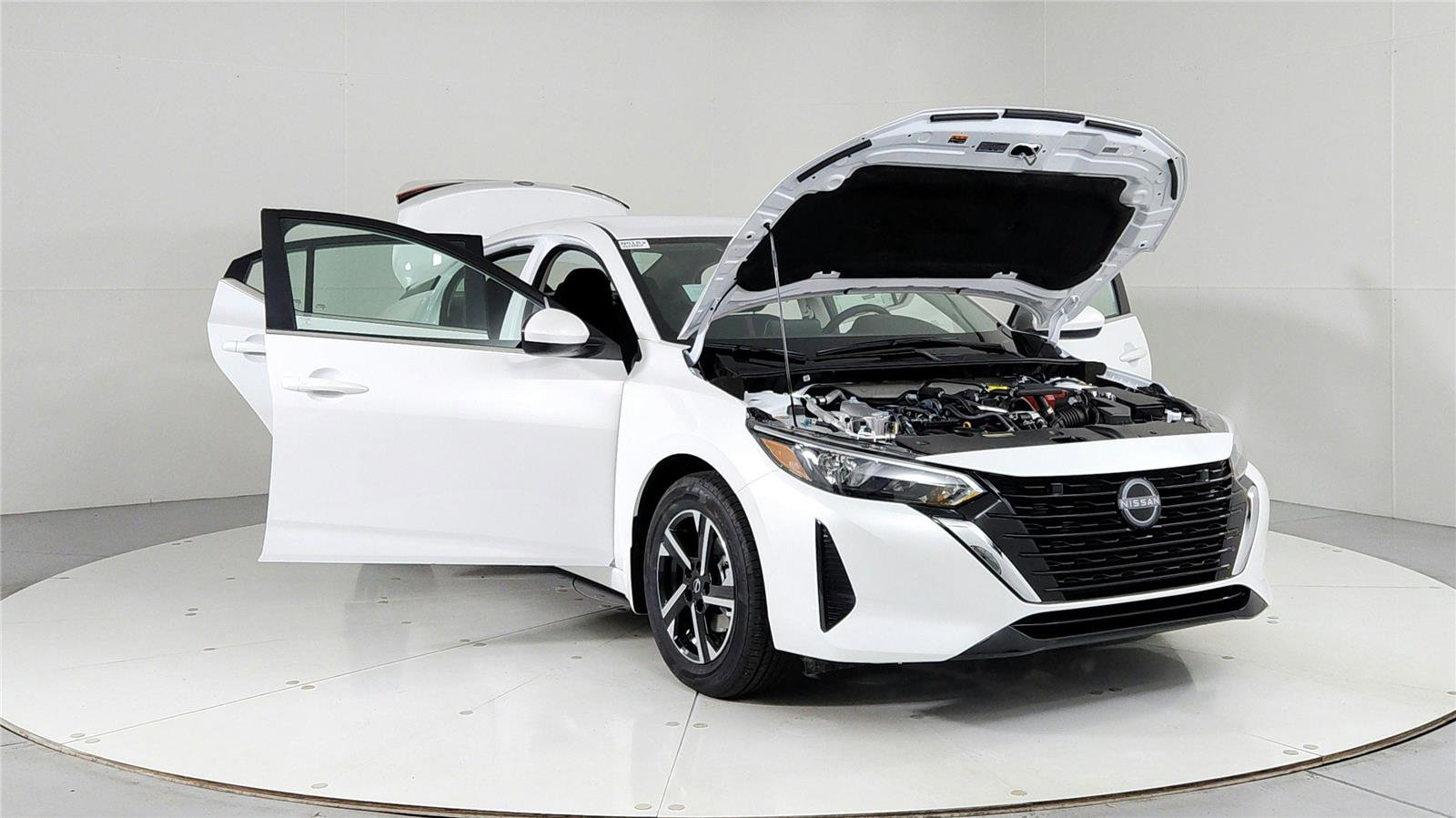 New 2025 Nissan Sentra SV w/ All-Weather Package image 9