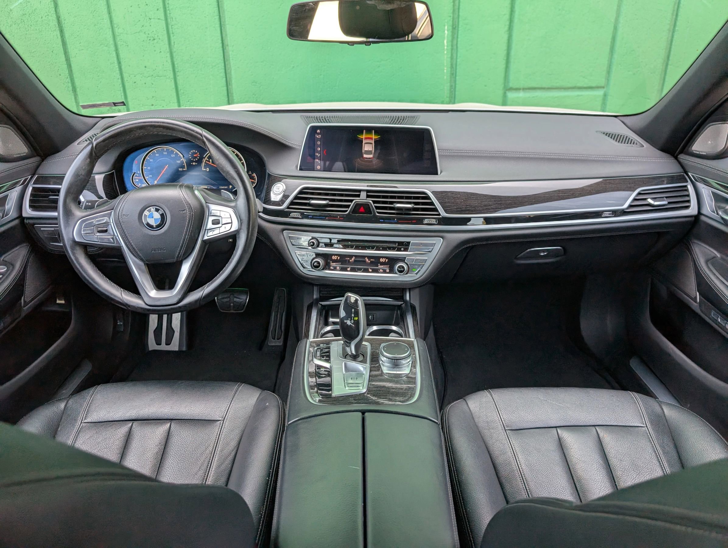 Used 2018 BMW 740i RWD image 18