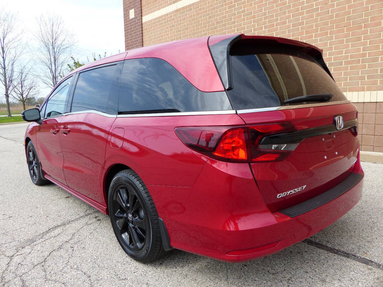 Used 2023 Honda Odyssey Sport image 6