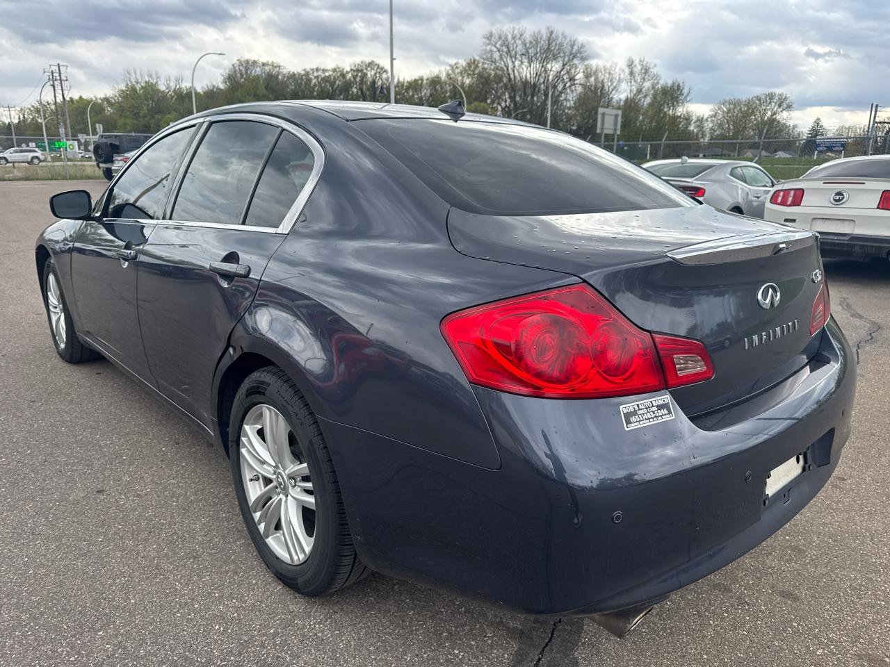 Used 2012 INFINITI G37 x Sedan w/ Premium Pkg AWD/4WD image 7