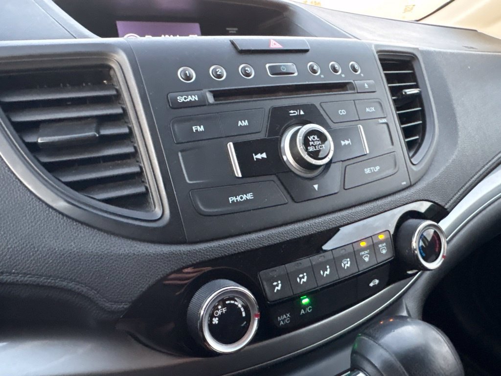 Used 2015 Honda CR-V LX image 24