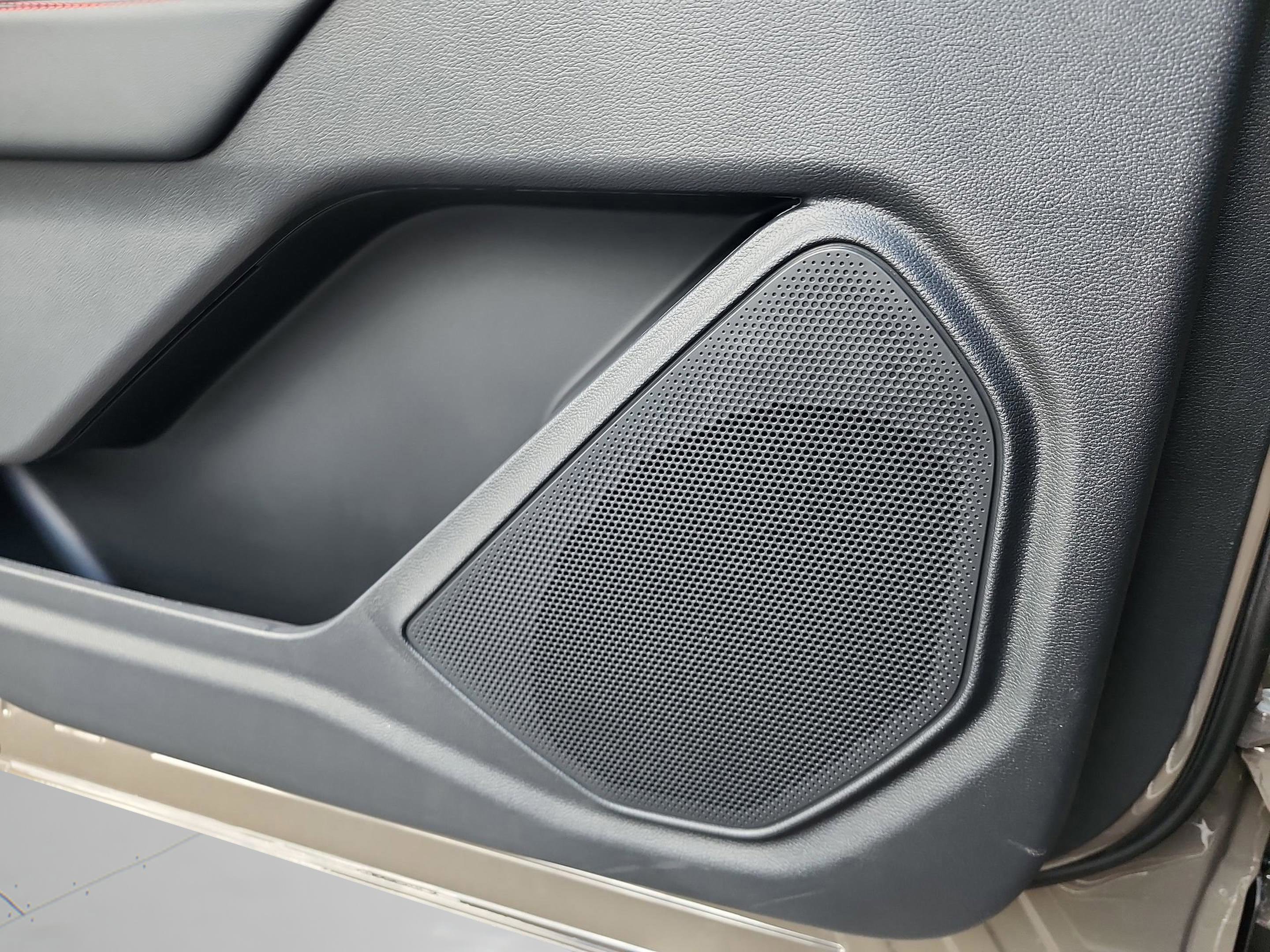 Certified 2026 Ford Explorer ST image 30