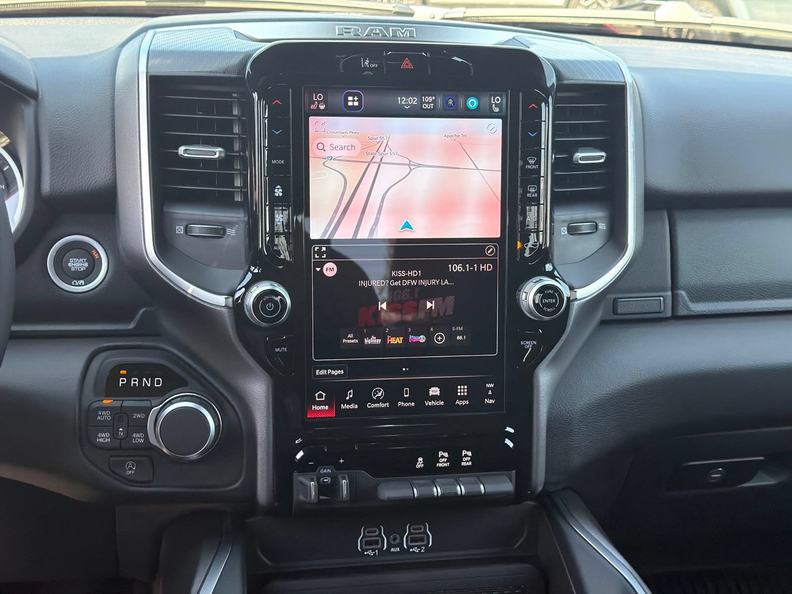 New 2027 RAM 1500 4x4 Crew Cab image 21